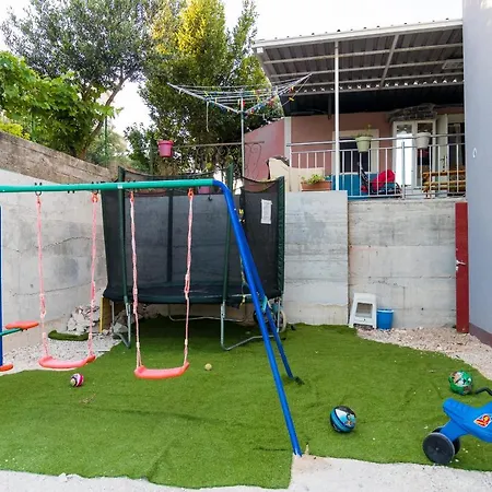 Gostinjska kuća And With Parking Space Grebastica, Sibenik - 17831 3*