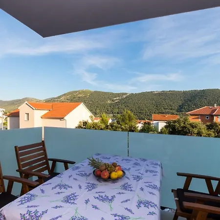 And With Parking Space Grebastica, Sibenik - 17831 Gostinjska kuća 3*