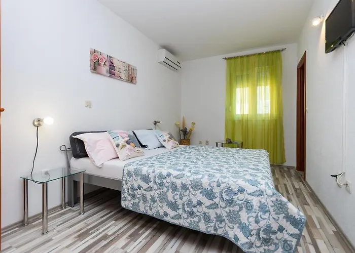 And With Parking Space Grebastica, Sibenik - 17831 3* Grebaštica