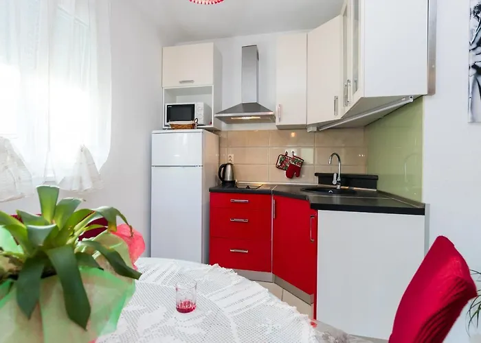 And With Parking Space Grebastica, Sibenik - 17831 3*