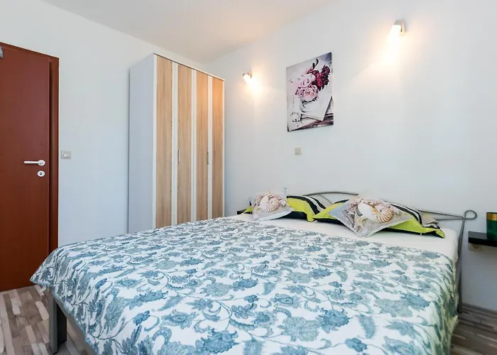 And With Parking Space Grebastica, Sibenik - 17831